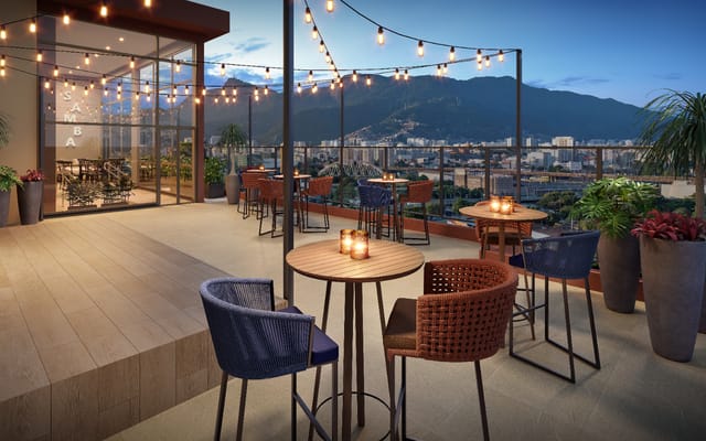 Rooftop com vista para a serra do Residencial Pixinguinha — Carinhoso, no Santo Cristo